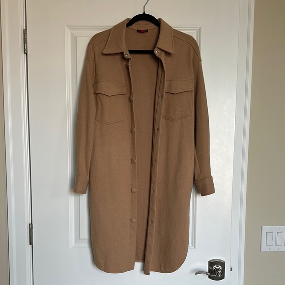 Vince Camuto Camel Shacket - Picture 2 of 5